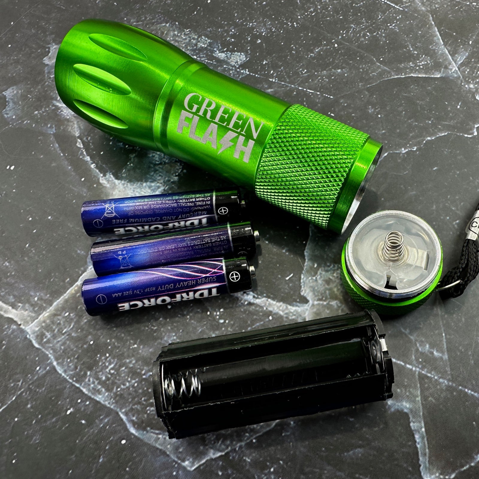 造道　Green Flash 5.10 Green Flash Ultra-Bright Beachcombing Flashlight – Beachcombing