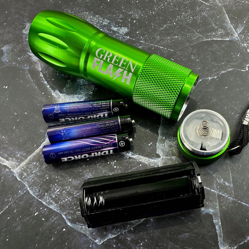 Green Flash Ultra-Bright Beachcombing Flashlight