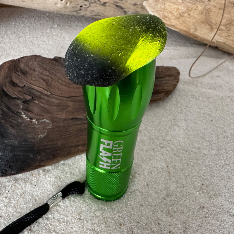 Green Flash Ultra-Bright Beachcombing Flashlight