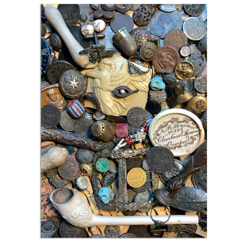 Thames Mudlarking: Searching for London's Lost Treasures Book