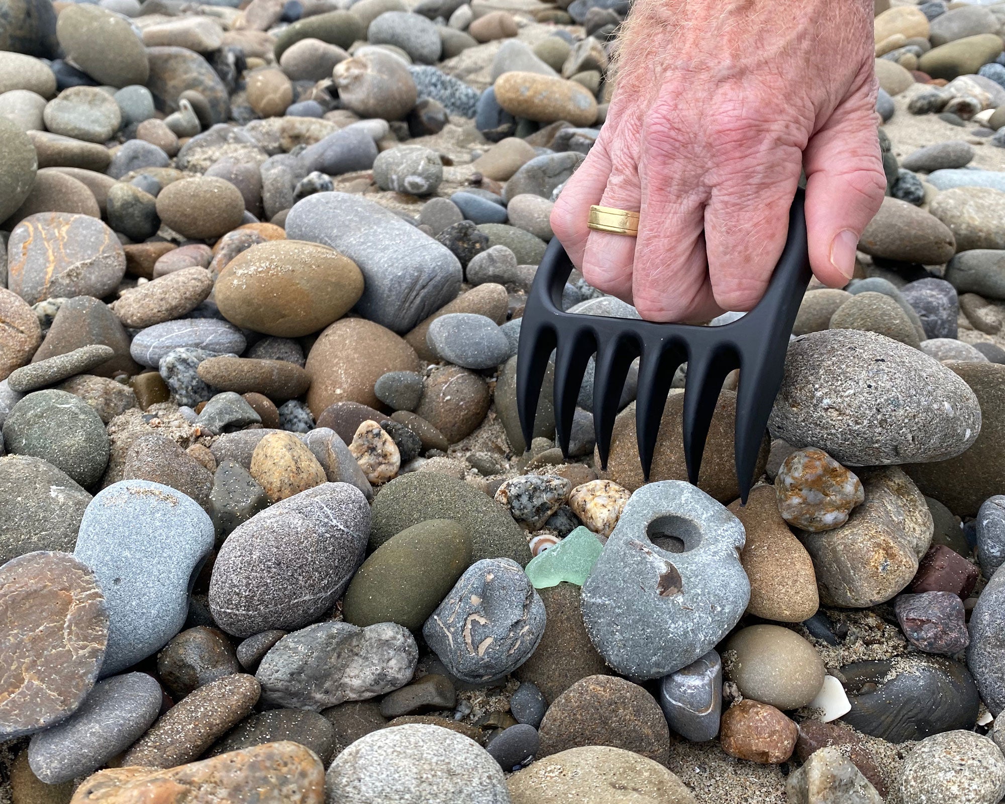 Beachcombing Rake Beach Comb Hand-Held Beachcombing Rake – Beachcombing Magazine