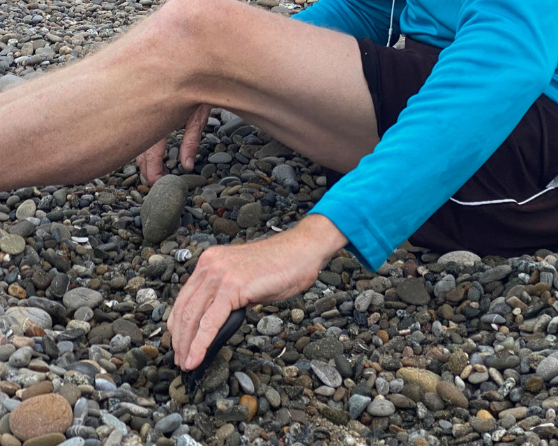 Beach Comb Hand-Held Beachcombing Rake – Beachcombing Magazine